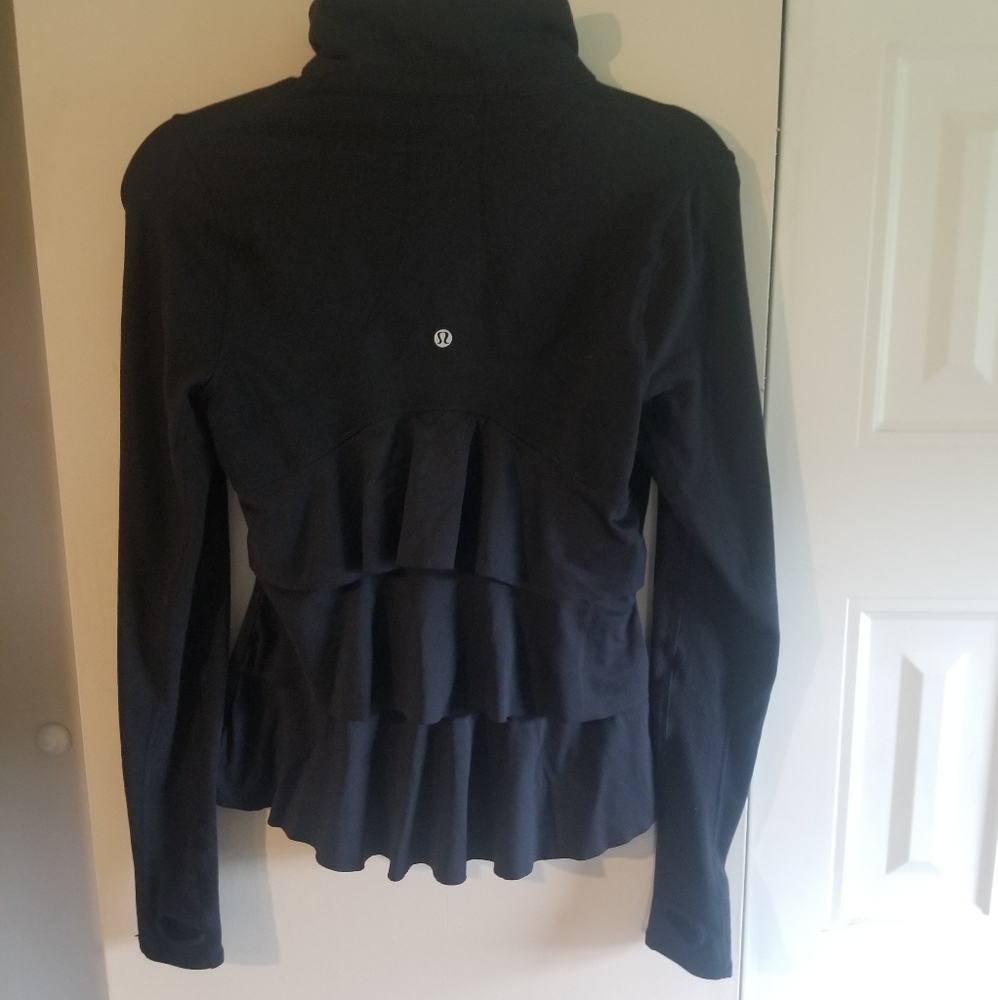 Lululemon Yogi Dance Ruffle Jacket Black 6